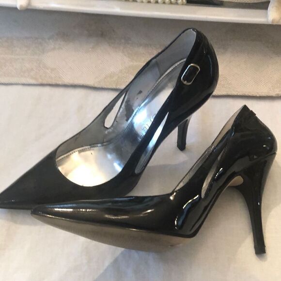 Mark Fisher Black patent leather pumps size 7.5. - Picture 1 of 12